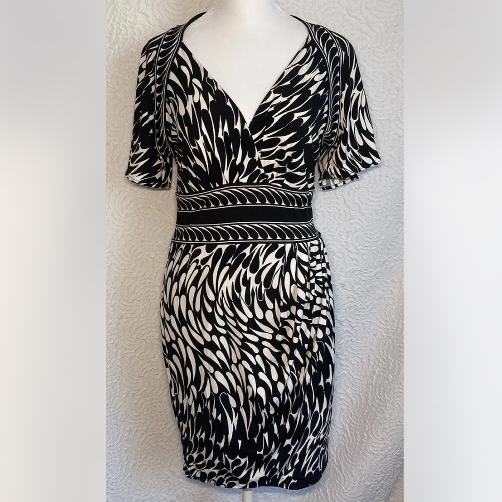 BCBG MAX AZRIA Nwt Black & White Combo Jersey Knit Dress Women's Size Small